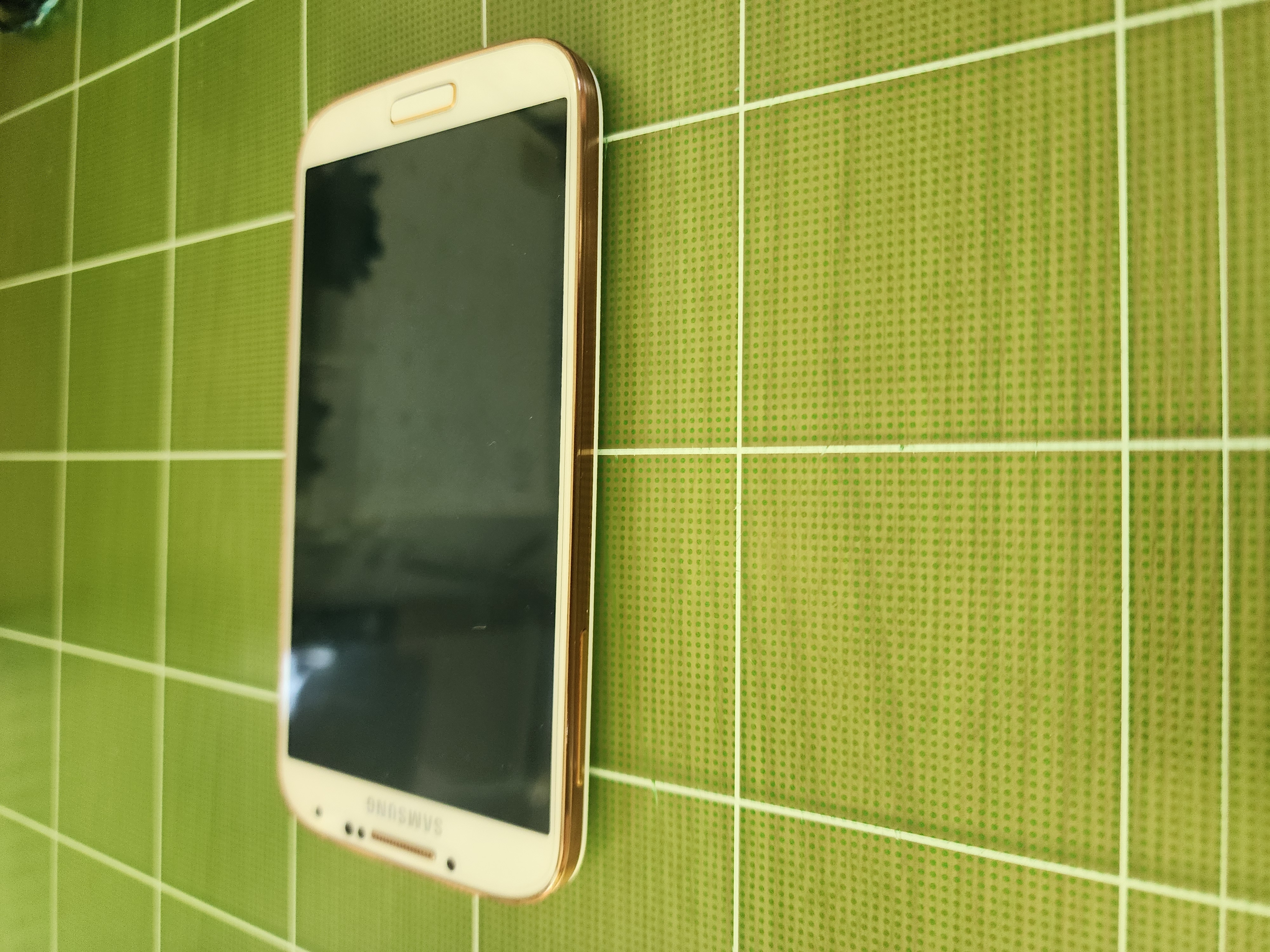 갤럭시 S4 공기기