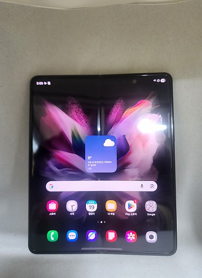 갤럭시 Z폴드3 512G 자급제공기기